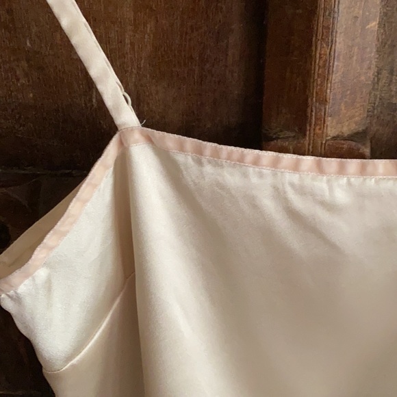 Vintage Y2K, 90s Victoria's Secret  style ivory satin tank top camisole - Picture 3 of 10